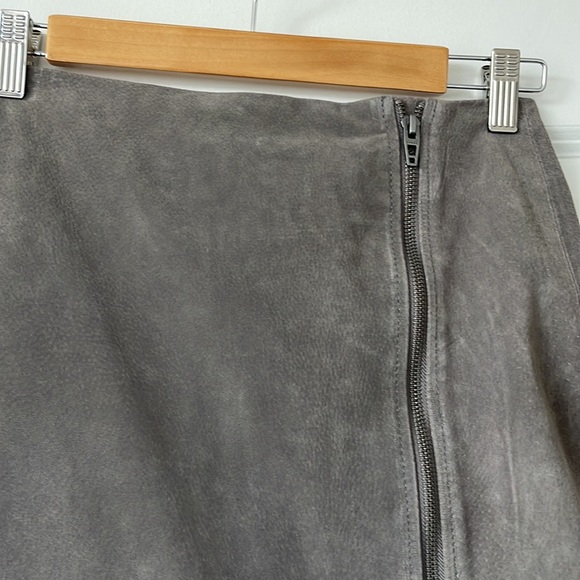 BlankNYC suede mini skirt - Picture 3 of 4